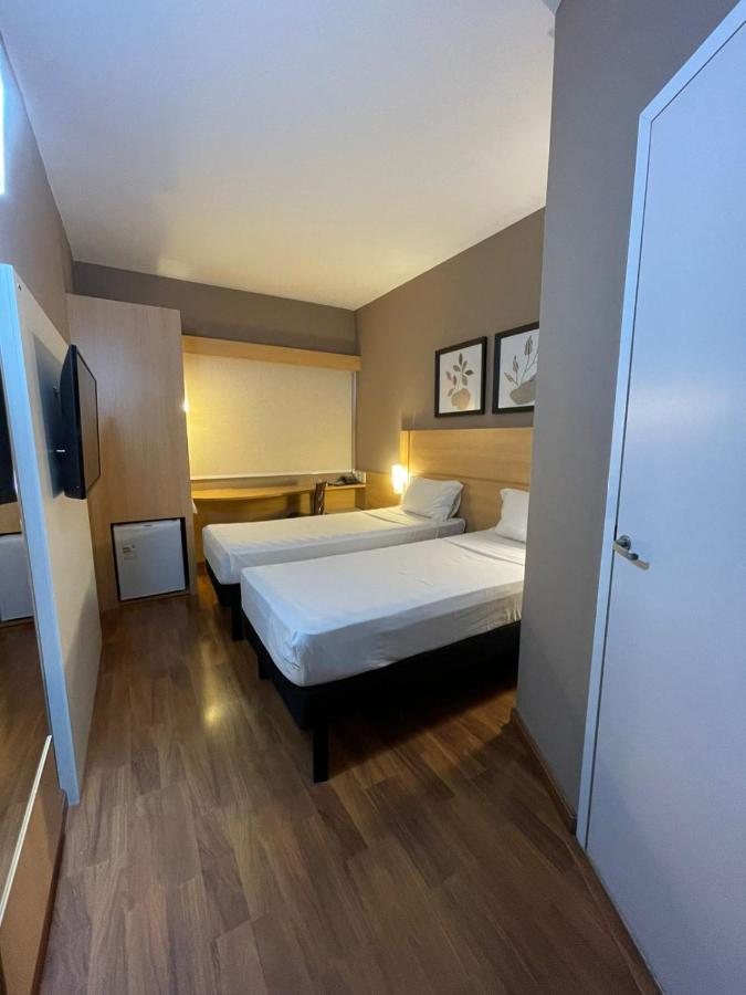 Hotel Oeste Plaza Andradina المظهر الخارجي الصورة